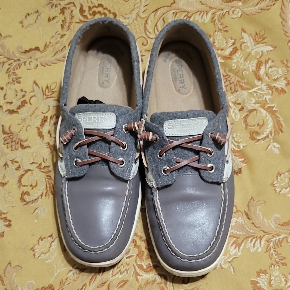 Sperry Two-Tone Gray and White Boat Shoes
